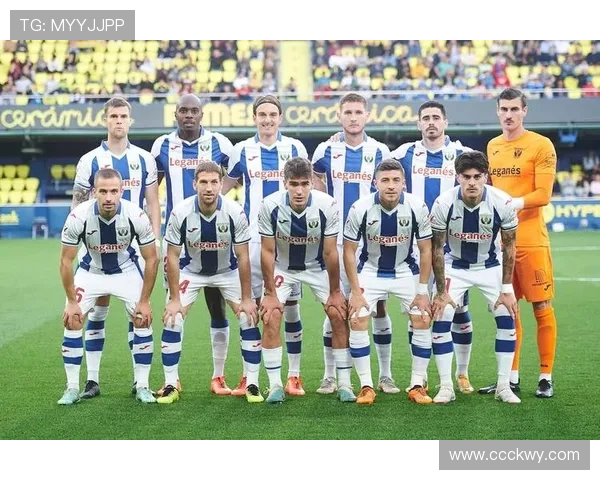 西甲2009赛季积分榜与争冠球队表现